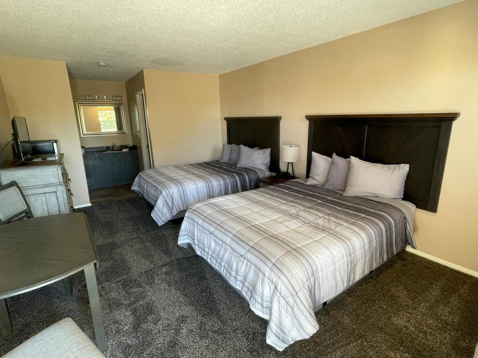Scottish Inns Motel - Osage Beach Extérieur photo